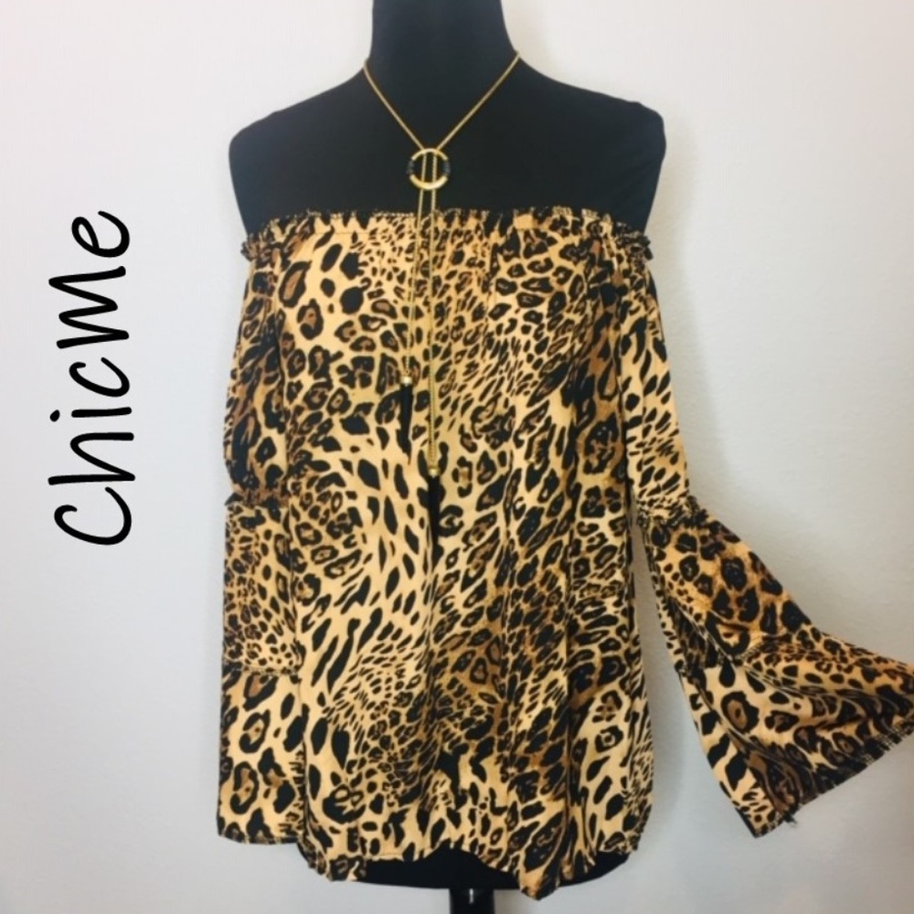 NWOT! CHICME Leopard Off-Shoulder Flare Sleeve Top
